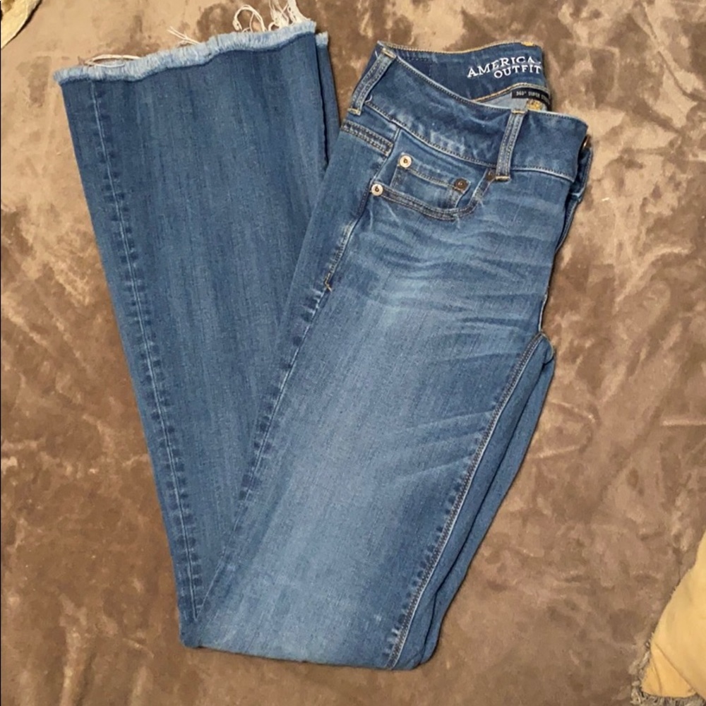 AEO Artist Flare Jeans